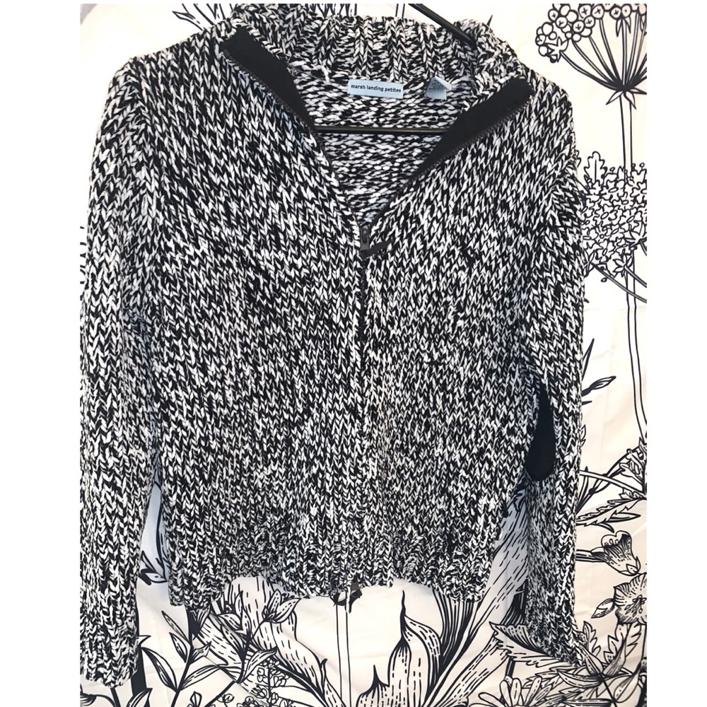 Black and white sweater with elbow patch S